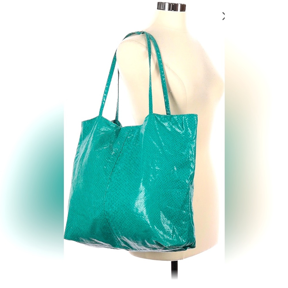 Saks Fifth Avenue Teal Tote Bag One Size 19.5" Wi, 16" H4.5" Depth -as is